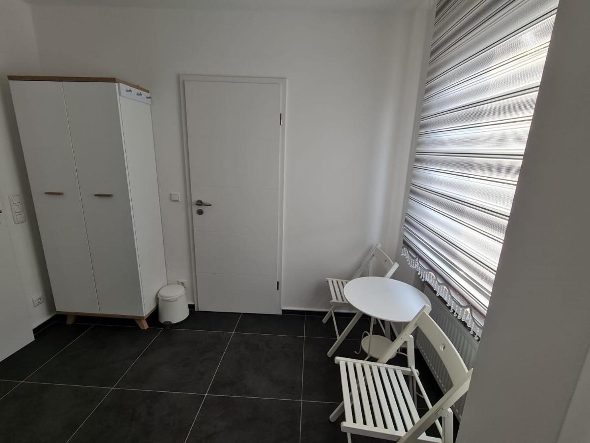 Roggendorf Zimmervermietung Köln Exterior foto