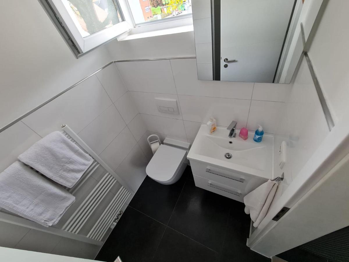 Roggendorf Zimmervermietung Köln Exterior foto