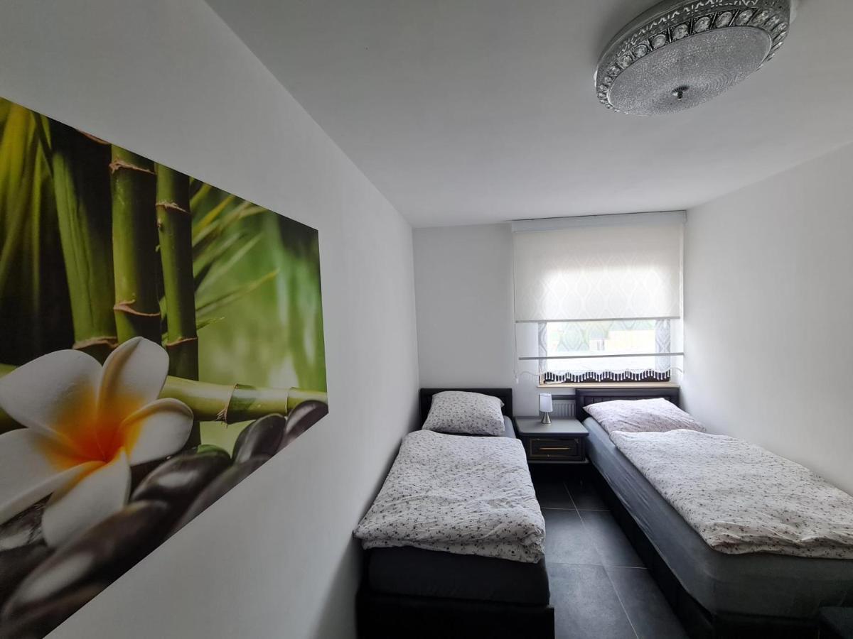 Roggendorf Zimmervermietung Köln Exterior foto