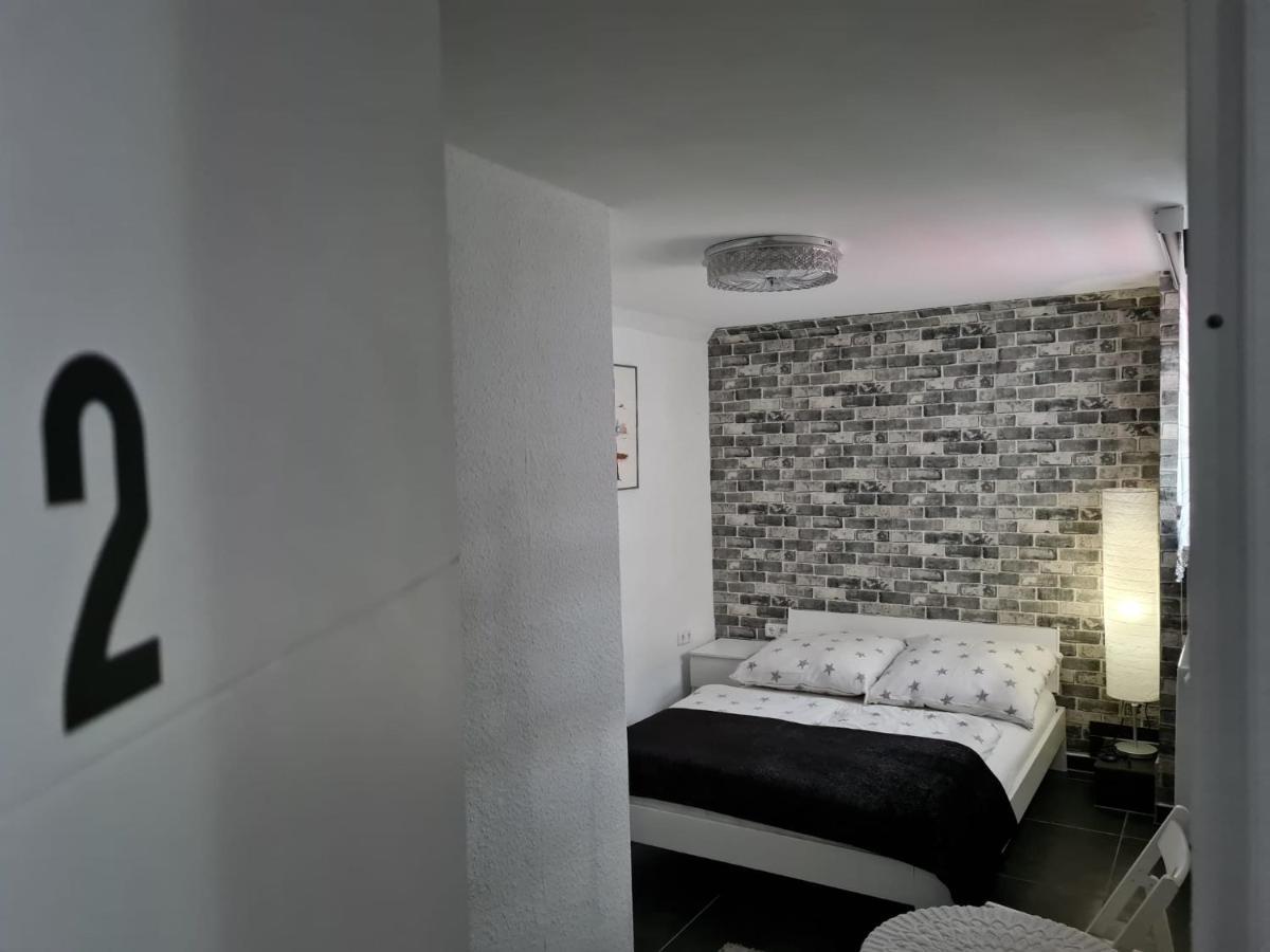 Roggendorf Zimmervermietung Köln Exterior foto