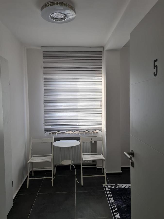 Roggendorf Zimmervermietung Köln Exterior foto